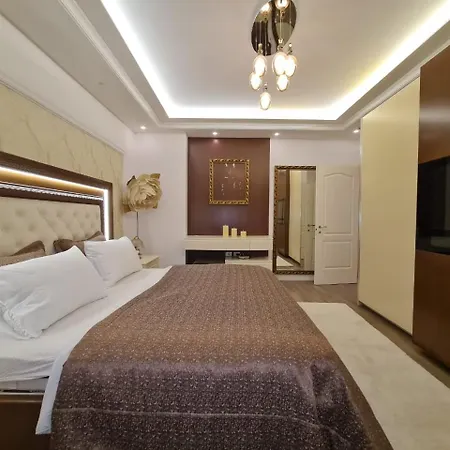 Luxery Apartment *