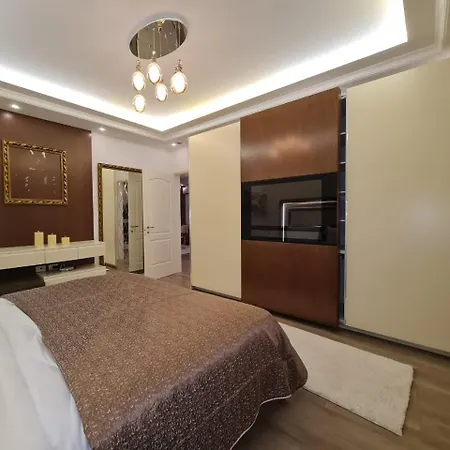 Luxery * Tirana